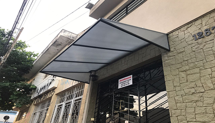 Policarbonato-ff-01 Toldos de Policarbonato em Juquehy, SP: Beleza, Durabilidade e Proteção para Seu Espaço