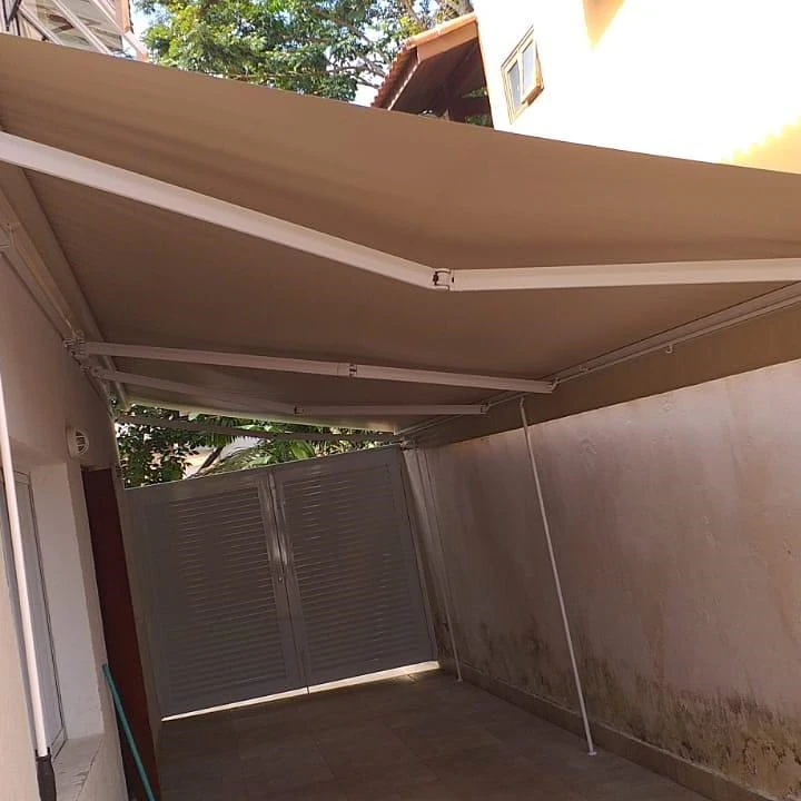 Mais Sombra ou Mais Sol? Você Decide com Toldos Articulados em Juquehy, SP 1