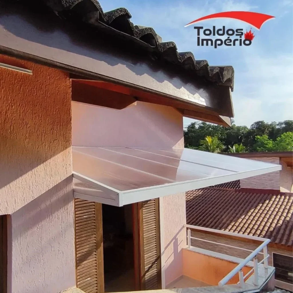 Valorização do seu espaço com toldos fixos modernos em Juquehy 2