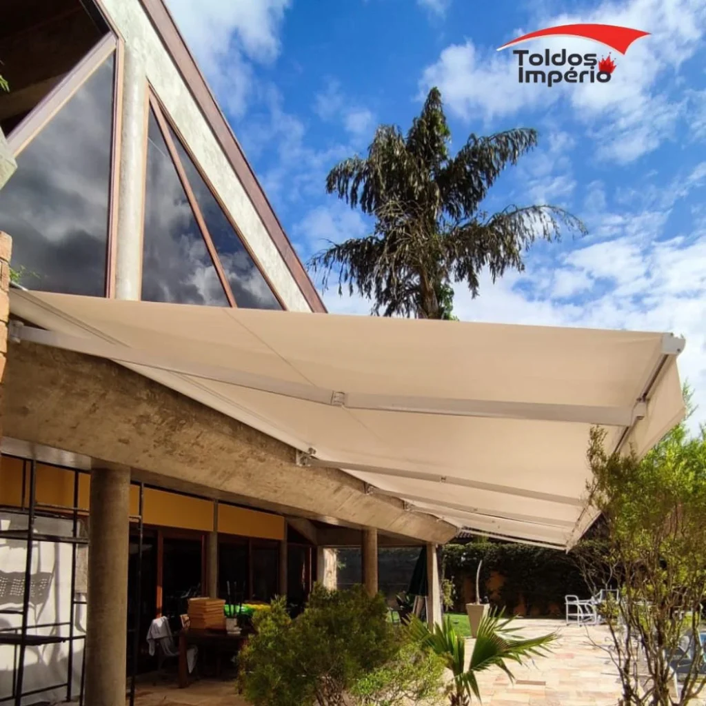 Toldos Retráteis: A solução para Aproveitar Seu Espaço ao Ar Livre o Ano Todo em Maresias, SP 2